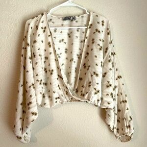 Audrey 3+1 Cream Cropped Floral Bohemian Blouse size L
